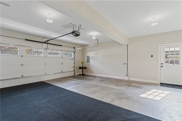 $975,000 | 1511 Corporation Street, Beaver, PA 15009