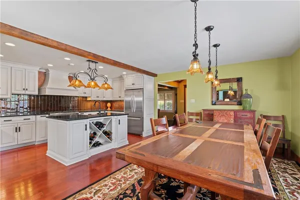 $975,000 | 1511 Corporation Street, Beaver, PA 15009