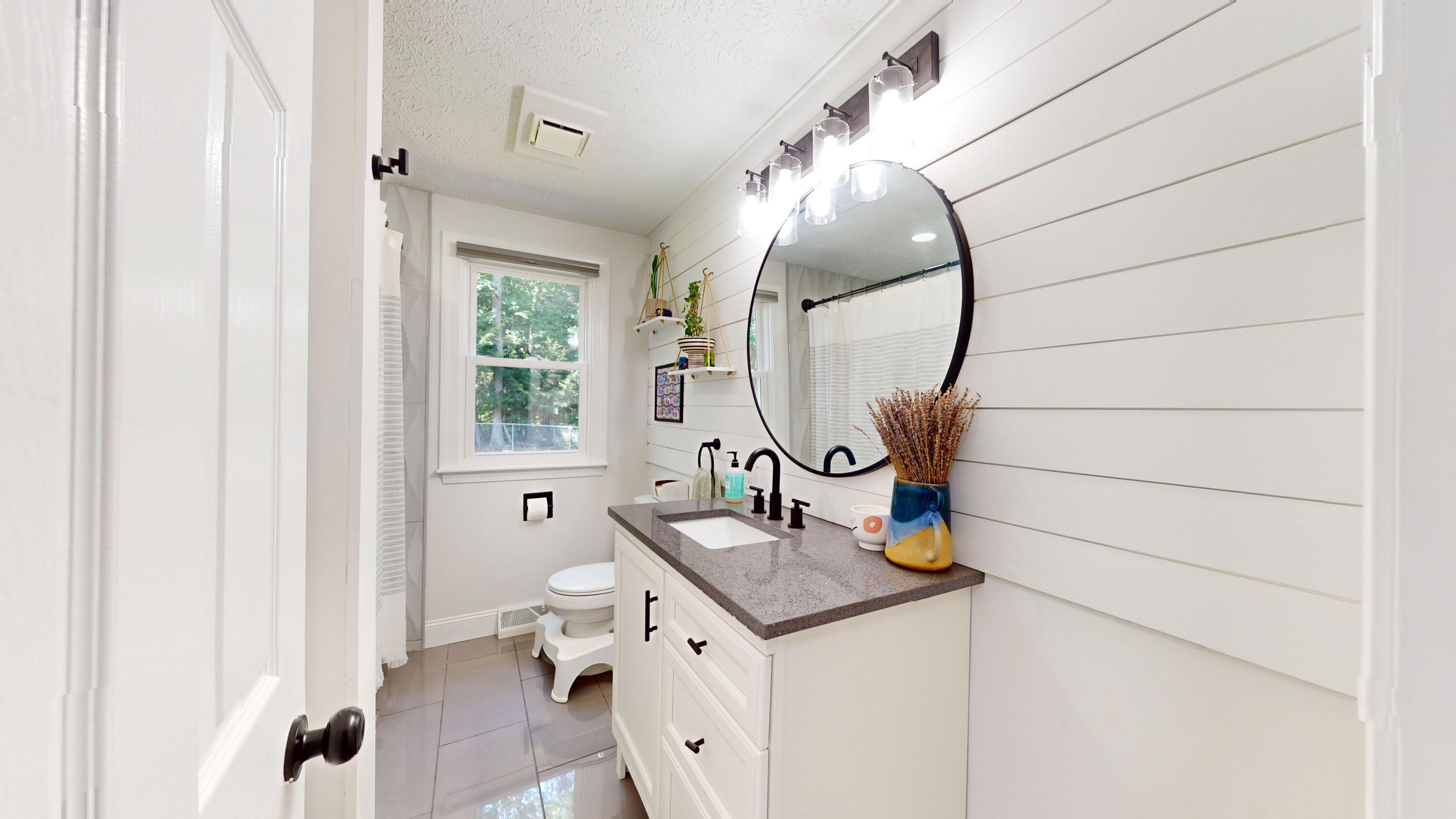 32 Park Road Windham, ME 04062 - Photo 18 of 64 32-Park-Rd-Windham-ME-04062-09052023_082