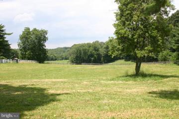 5008 Mt Carmel Road Hampstead, MD 21074 - Photo 14 of 18 View