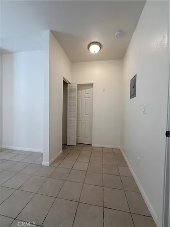 $2,000 | 2012 East 7th Street, Unit J, Long Beach, CA 90804