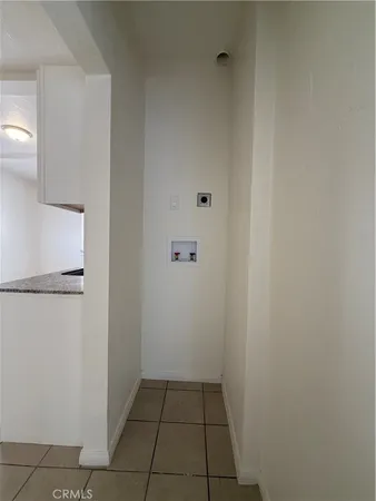 $2,000 | 2012 East 7th Street, Unit J, Long Beach, CA 90804