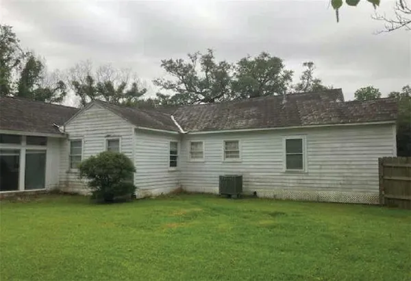 $169,900 | 406 5th Street, Abbeville, LA 70510