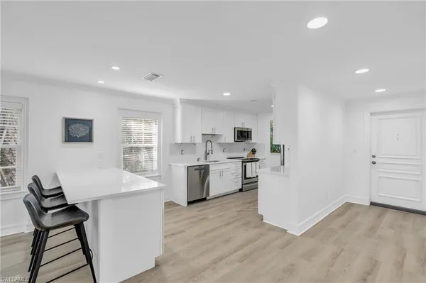 $11,000 | 271 Broad Avenue South, Unit 203, Naples, FL 34102