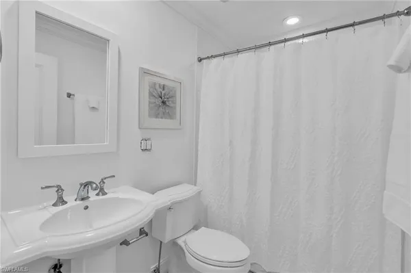 $11,000 | 271 Broad Avenue South, Unit 203, Naples, FL 34102