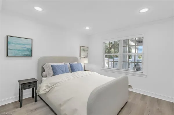 $11,000 | 271 Broad Avenue South, Unit 203, Naples, FL 34102