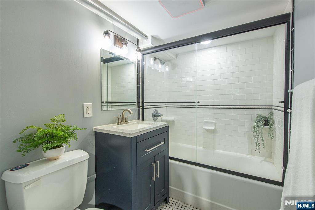 49 Harvard Street Montclair, NJ 07042 - Photo 25 of 31