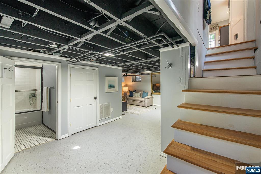 49 Harvard Street Montclair, NJ 07042 - Photo 26 of 31