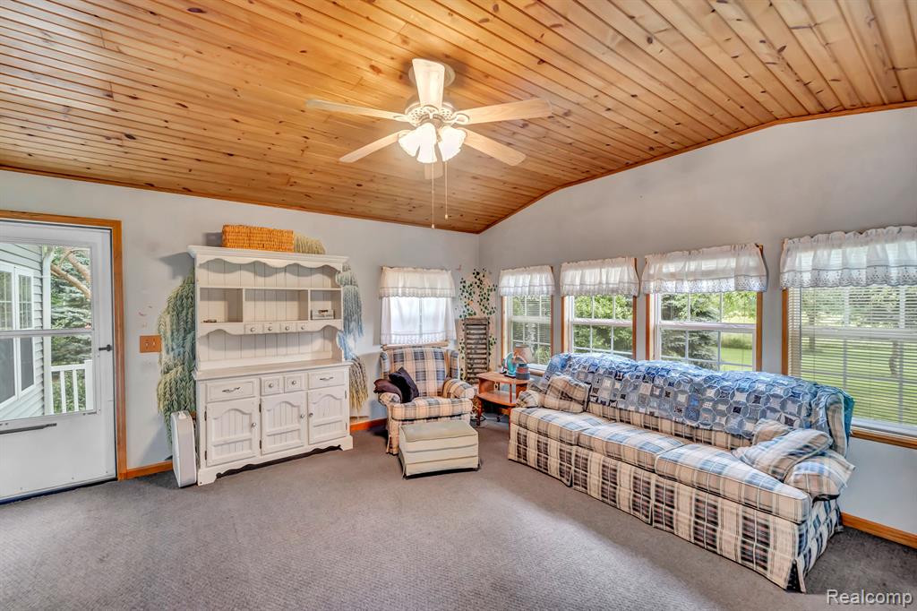 6064 Old State Road North Branch, MI 48461 - Photo 11 of 40 Gallery Image 11