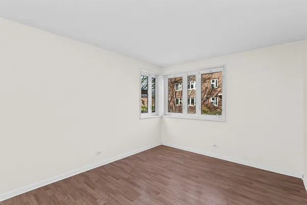 $147,500 | 7204 Oak Avenue, Unit 1NW, River Forest, IL 60305