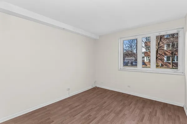 $147,500 | 7204 Oak Avenue, Unit 1NW, River Forest, IL 60305
