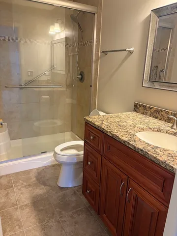 $299,999 | 101 Lake Hinsdale Drive, Unit 205, Willowbrook, IL 60527