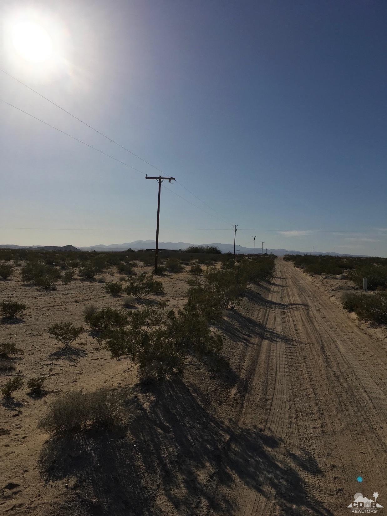 0 Brant Crossing Road Joshua Tree, CA 92252 - Photo 11 of 22 a view of a room
