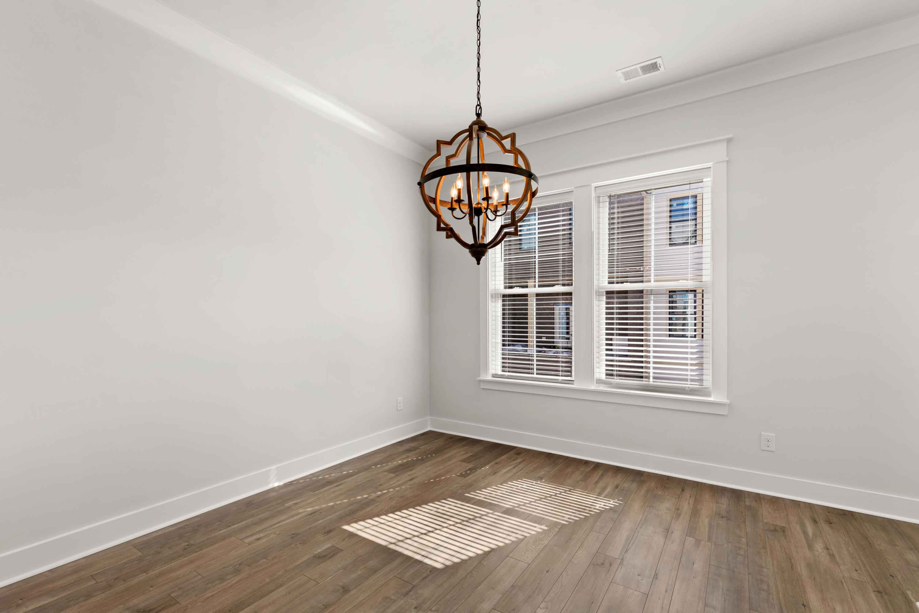1610 Florentia Street Mount Pleasant, SC 29464 - Photo 19 of 29 1610 Dining Room