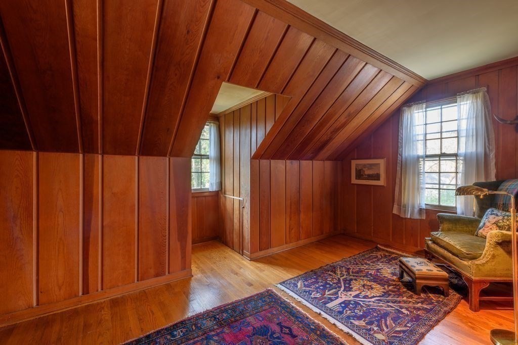 88 Farview Way Amherst, MA 01002 - Photo 19 of 25 a area with furniture and rug