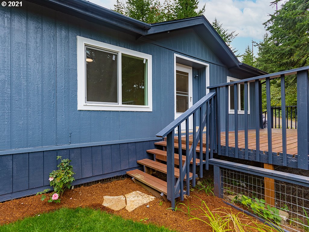 131 Wedrick Road Stevenson, WA 98648 - Photo 1 of 31 Gallery Image 1