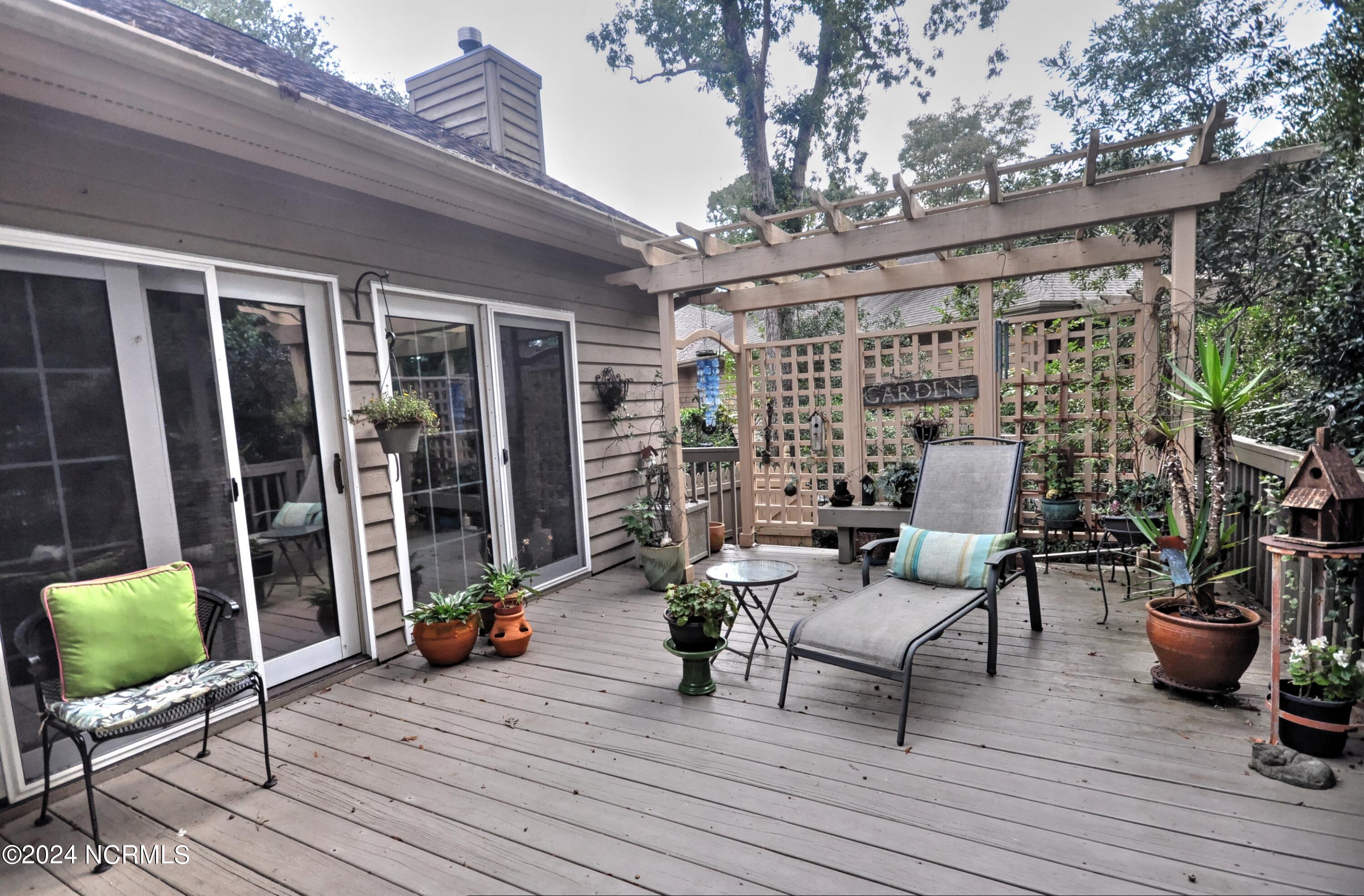 155 Edgewater Circle Sunset Beach, NC 28468 - Photo 27 of 51 Deck