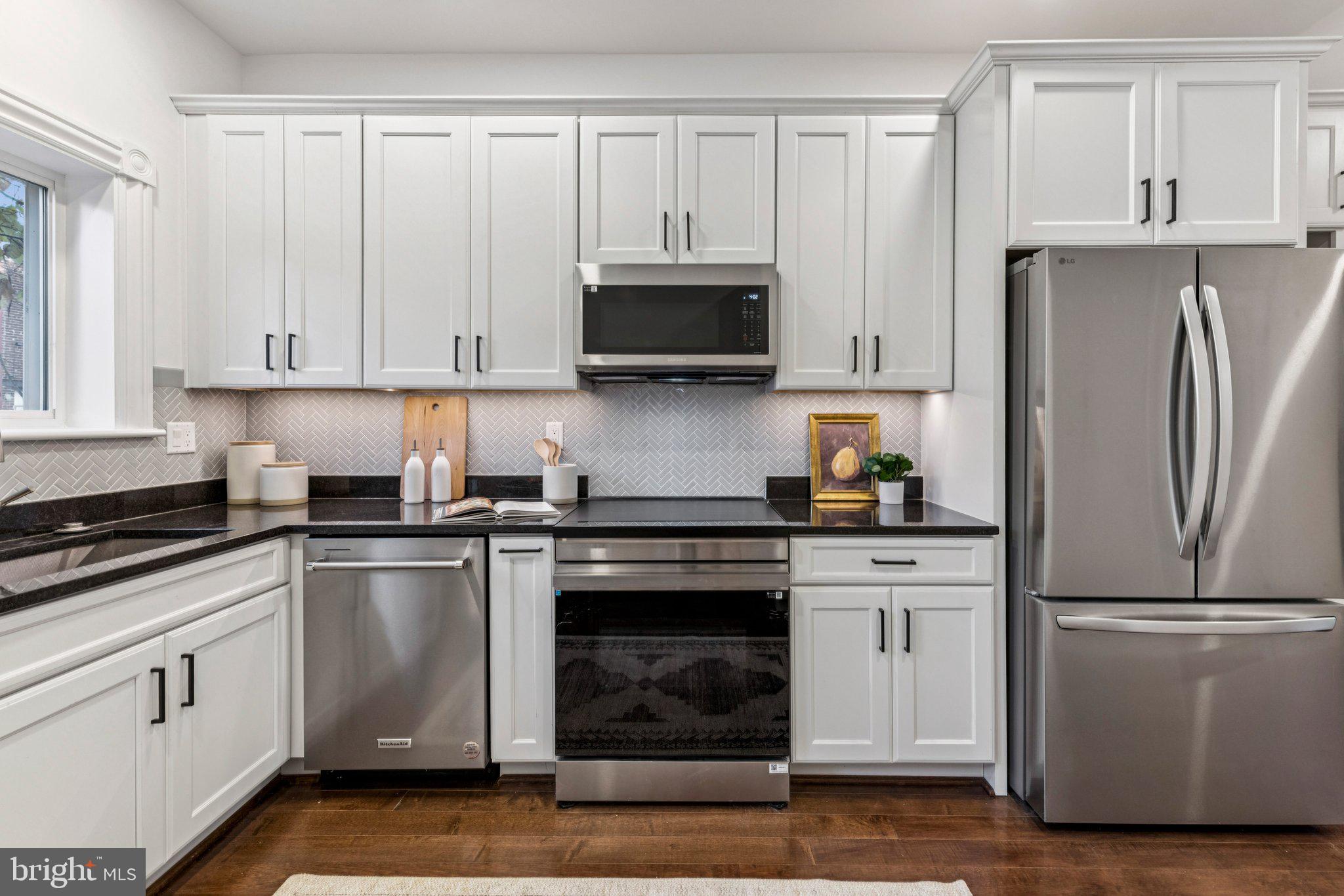 627 Elliott Street Northeast Washington, DC 20002 - Photo 14 of 43 Brand New Kitchen