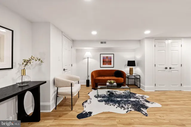 $1,150,000 | 627 Elliott Street Northeast, Washington, DC 20002