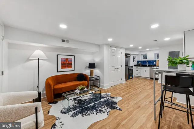 $1,150,000 | 627 Elliott Street Northeast, Washington, DC 20002