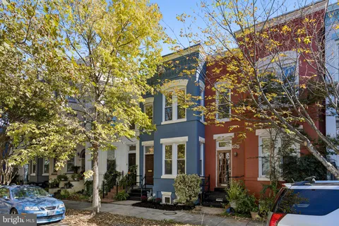 $1,150,000 | 627 Elliott Street Northeast, Washington, DC 20002