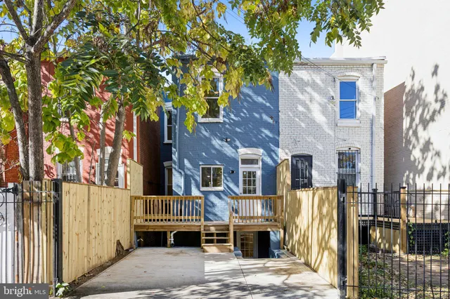 $1,150,000 | 627 Elliott Street Northeast, Washington, DC 20002