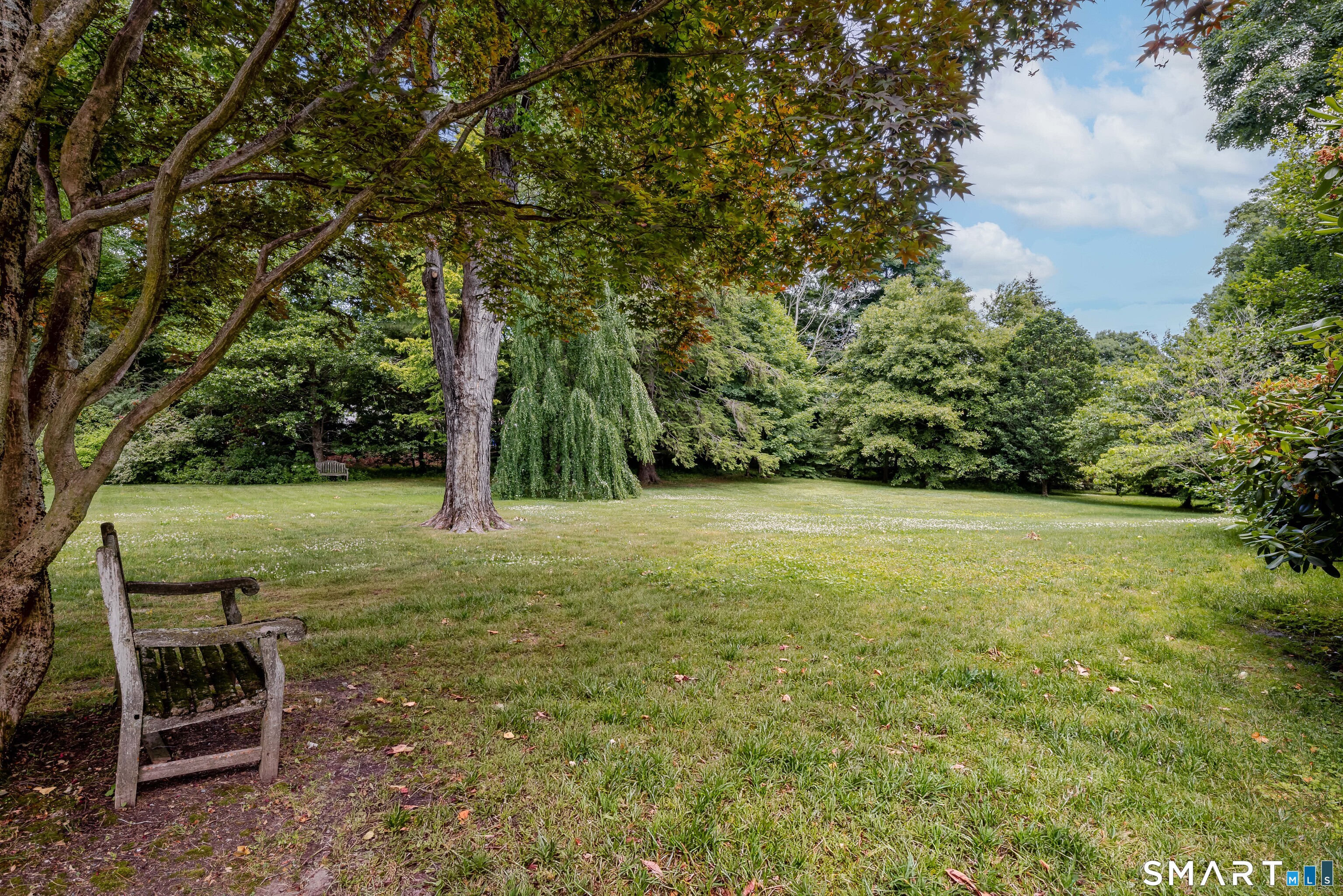 1760 Hillside Road Fairfield, CT 06824 - Photo 37 of 39