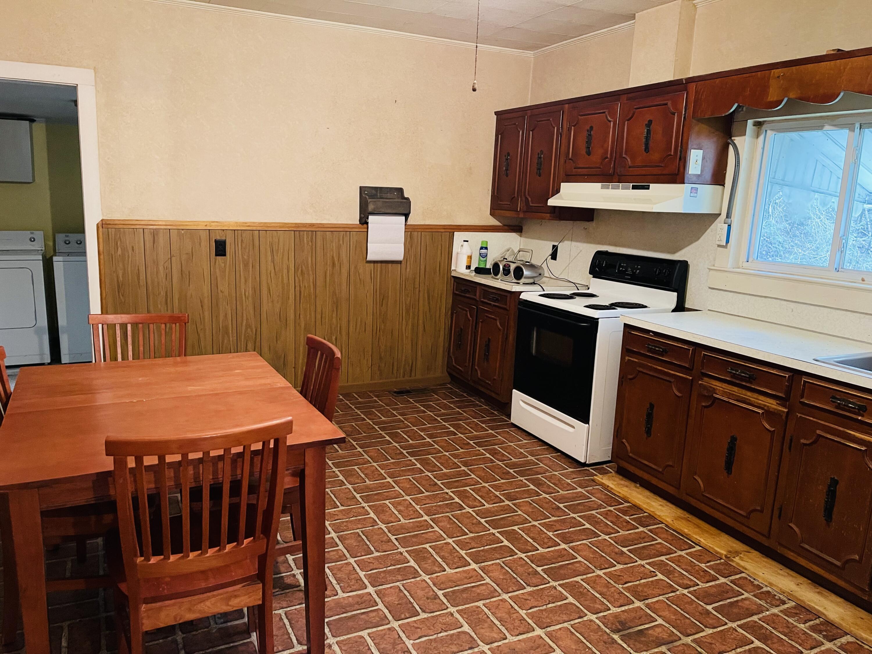 414 Lower Bearwallow Road Dante, VA 24237 - Photo 14 of 27 IMG-6707