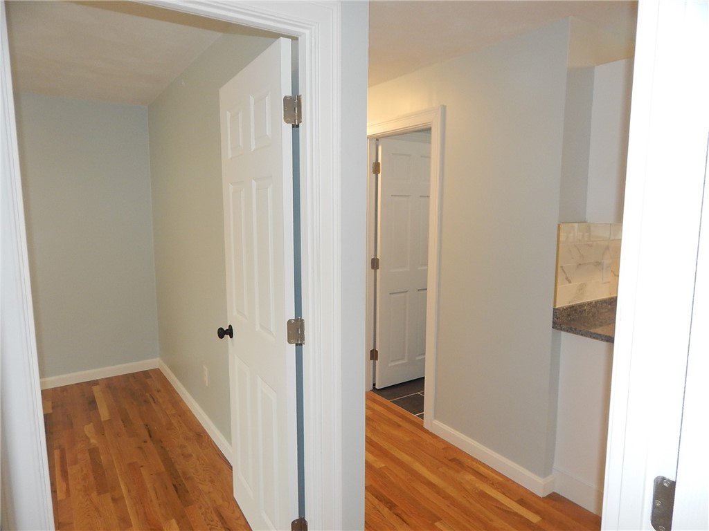 31 Compton Street Providence, RI 02908 - Photo 18 of 31