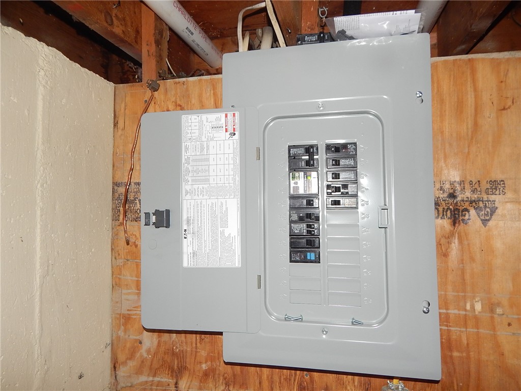 31 Compton Street Providence, RI 02908 - Photo 26 of 31