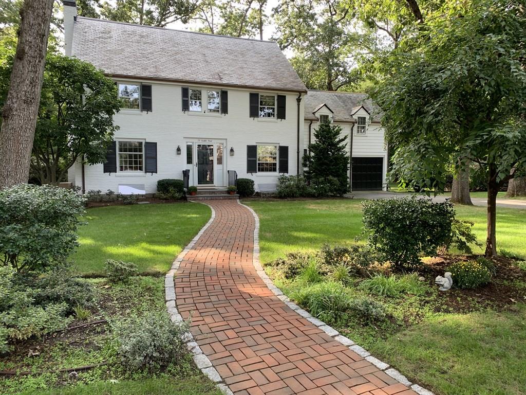 28 Boulder Road Wellesley, MA 02481 - Photo 1 of 21