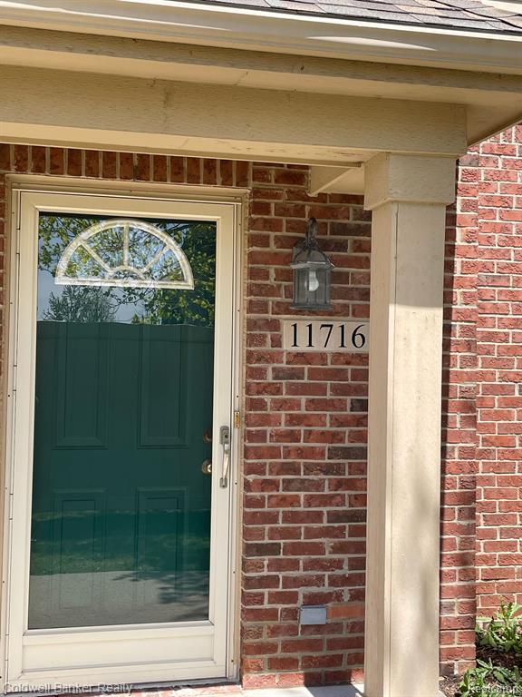 11716 Farmington Road Livonia, MI 48150 - Photo 25 of 26