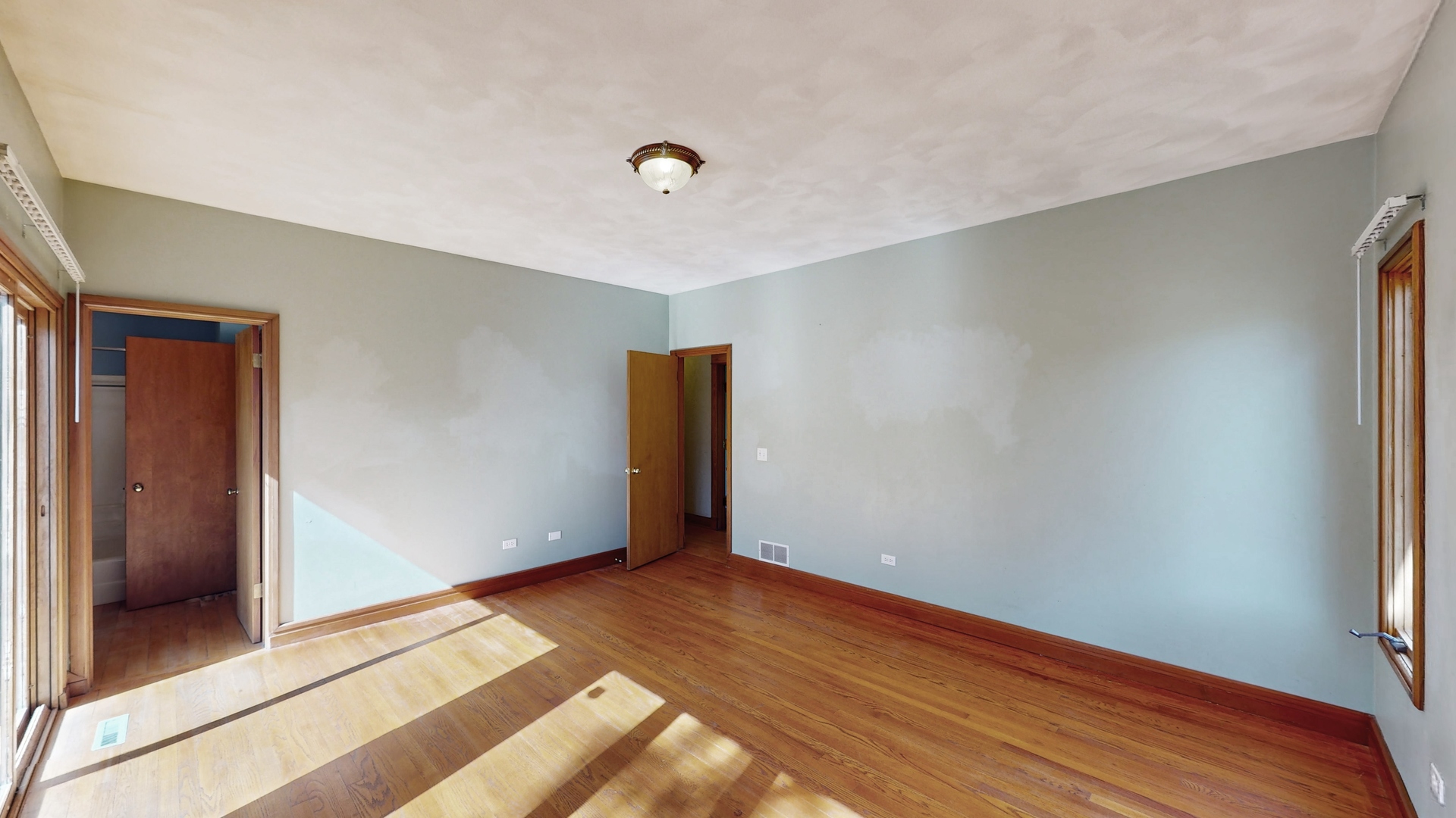 12337 West Waldo Avenue Beach Park, IL 60087 - Photo 18 of 41