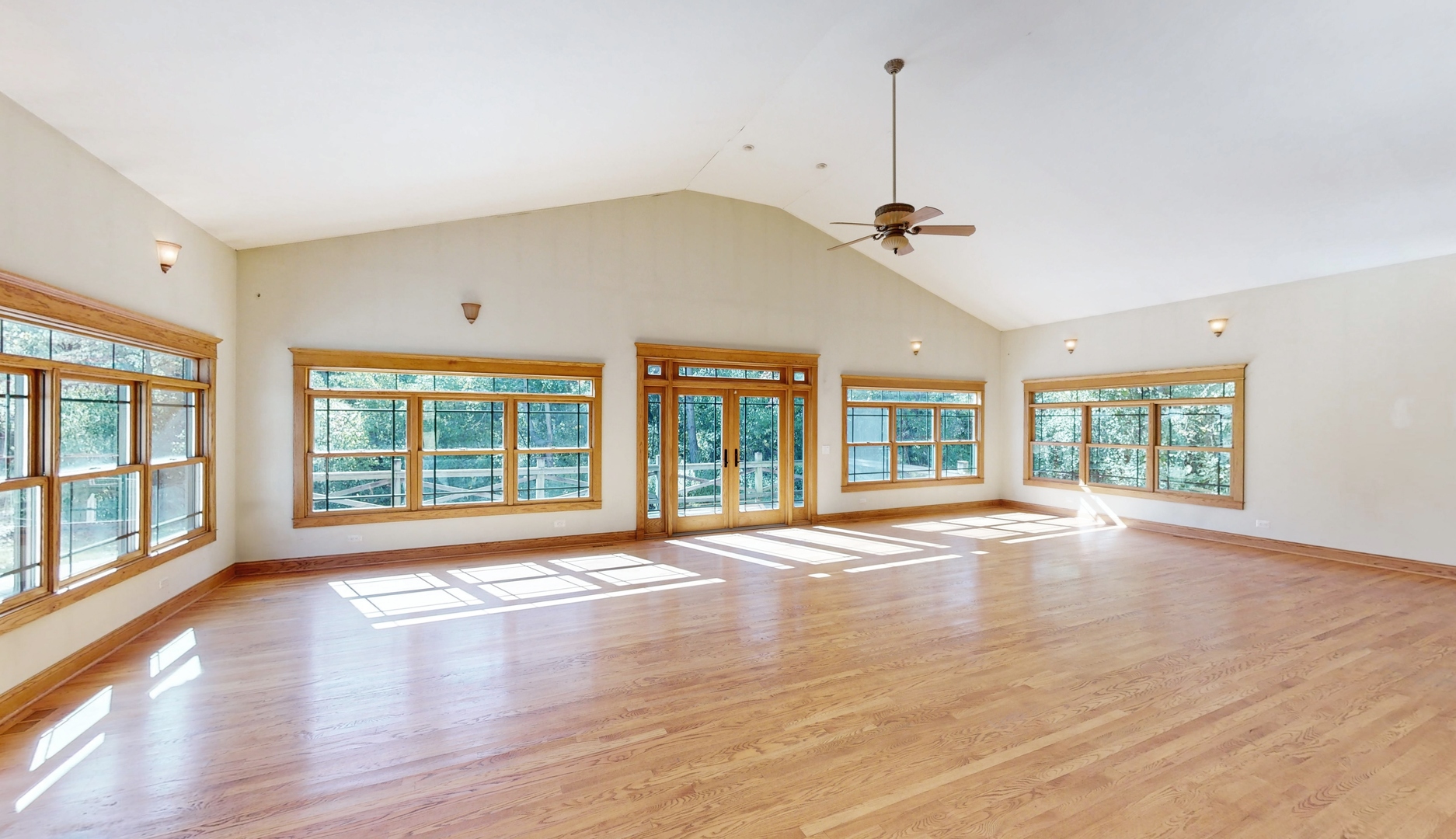 12337 West Waldo Avenue Beach Park, IL 60087 - Photo 5 of 41
