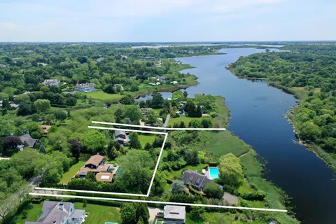 $8,495,000 | 115 Heady Creek Lane, Southampton, NY 11968