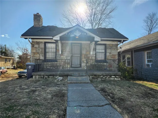 $59,950 | 4919 East 39th Street, Kansas City, MO 64130