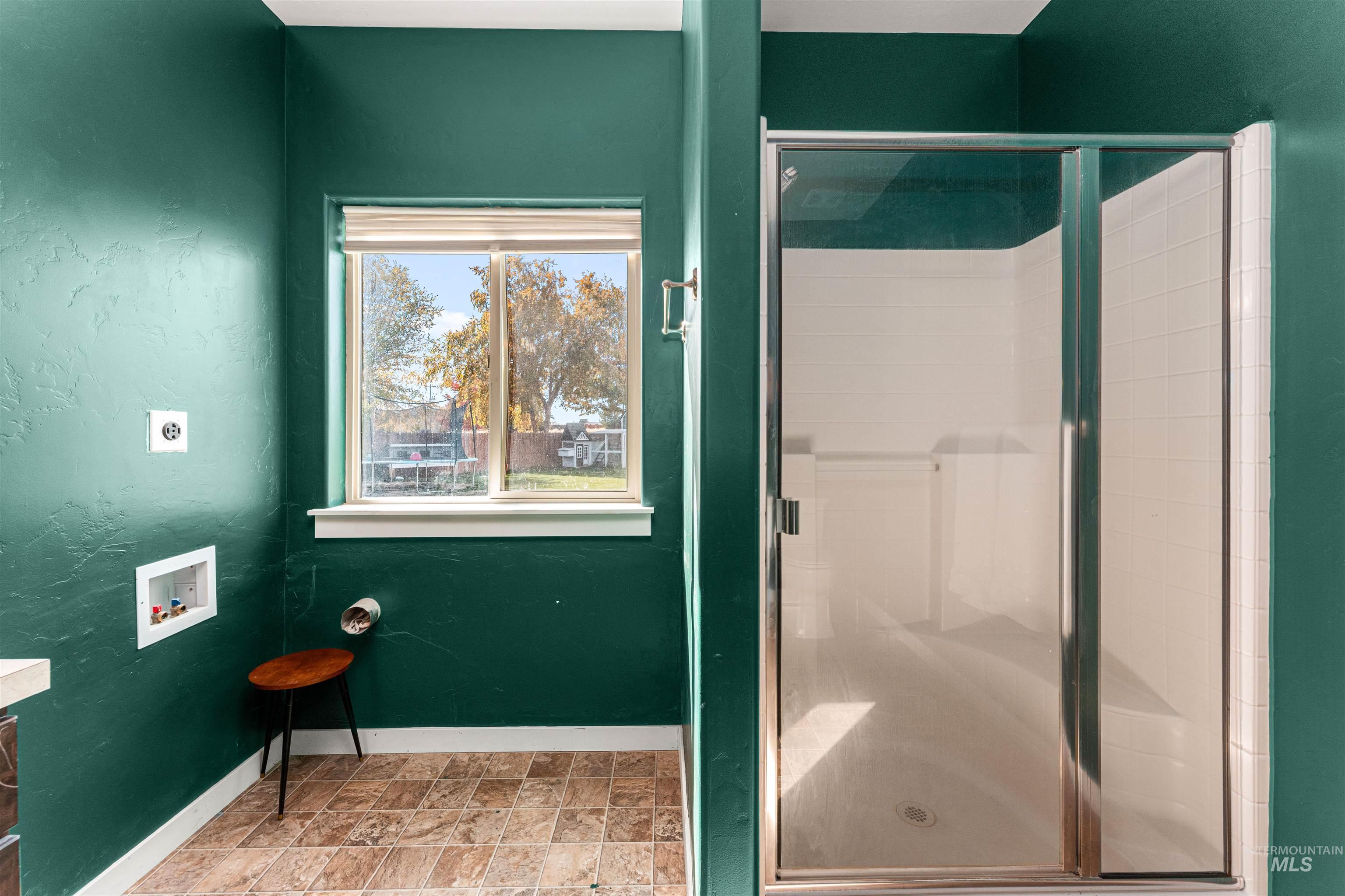 37 East Ensenada Drive Meridian, ID 83646 - Photo 21 of 46 Full bath with a stall shower