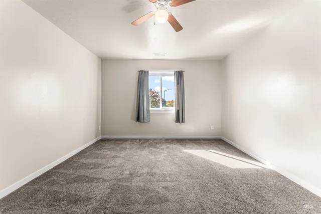 $734,000 | 37 East Ensenada Drive, Meridian, ID 83646