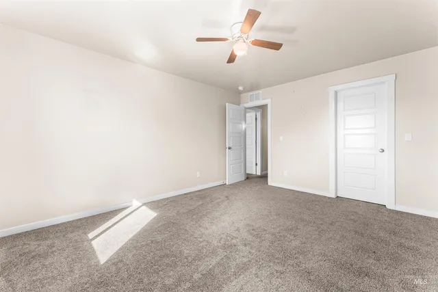 $734,000 | 37 East Ensenada Drive, Meridian, ID 83646