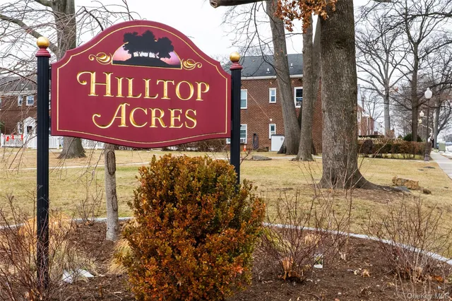 $195,000 | 135 Hilltop Acres, Unit 135, Yonkers, NY 10704
