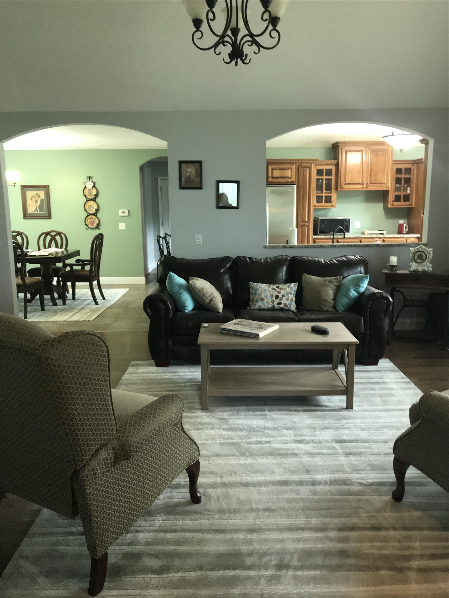 1276 Espy Road Manchester, TN 37355 - Photo 3 of 25 a living room with furniture and a large window