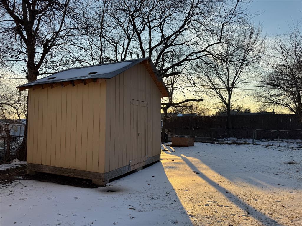 413 Southwest 14th Street Grand Prairie, TX 75051 - Photo 11 of 11