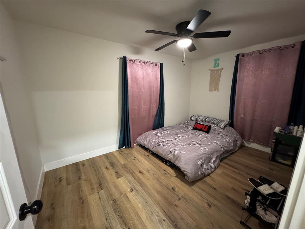 413 Southwest 14th Street Grand Prairie, TX 75051 - Photo 7 of 11