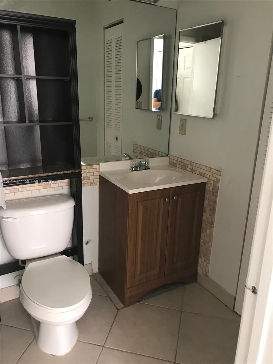 651 Lyons Road, Unit 10204 Coconut Creek, FL 33063 - Photo 8 of 9