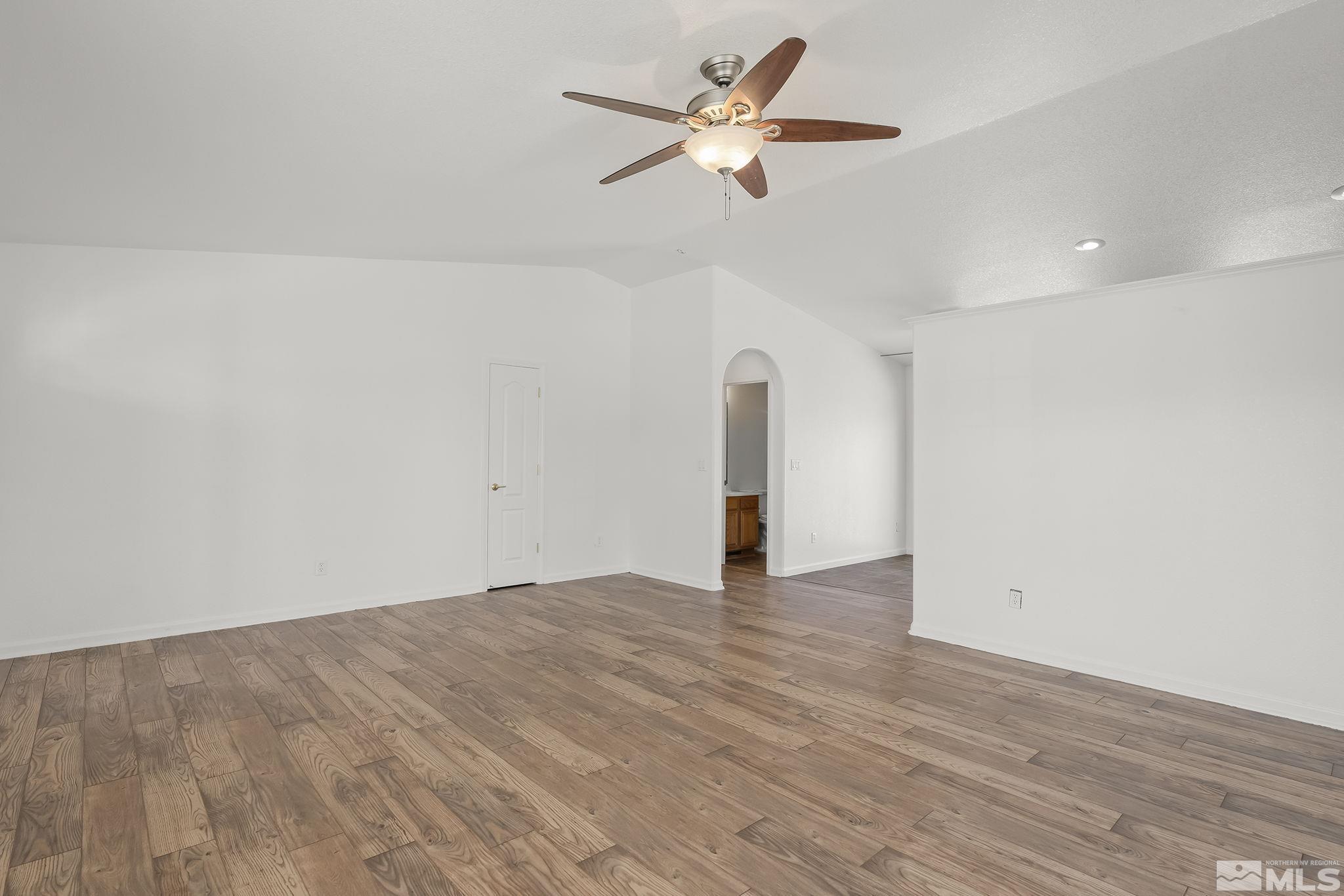 18357 Vineyard Court Reno, NV 89508 - Photo 6 of 22 Photo 6