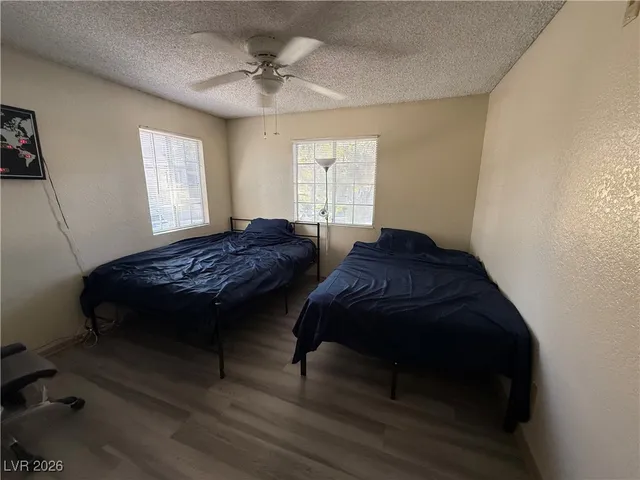 $1,050 | 240 Mission Catalina Lane, Unit 204, Las Vegas, NV 89107
