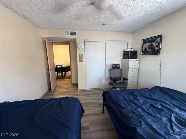 $1,050 | 240 Mission Catalina Lane, Unit 204, Las Vegas, NV 89107