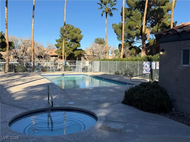 $1,050 | 240 Mission Catalina Lane, Unit 204, Las Vegas, NV 89107