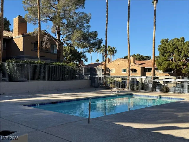 $1,050 | 240 Mission Catalina Lane, Unit 204, Las Vegas, NV 89107
