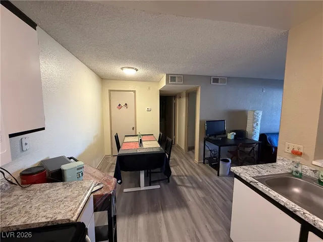 $1,050 | 240 Mission Catalina Lane, Unit 204, Las Vegas, NV 89107